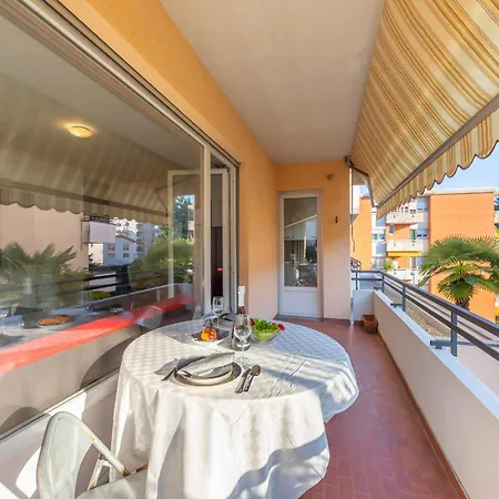 City Apartment - Happy Rentals Lugano Esterno foto